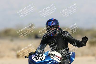 media/Dec-07-2025-CVMA (Sun) [[3e7d2de5dc]]/Race 5-Formula UL-CVMA Hooligans-American Thunder/